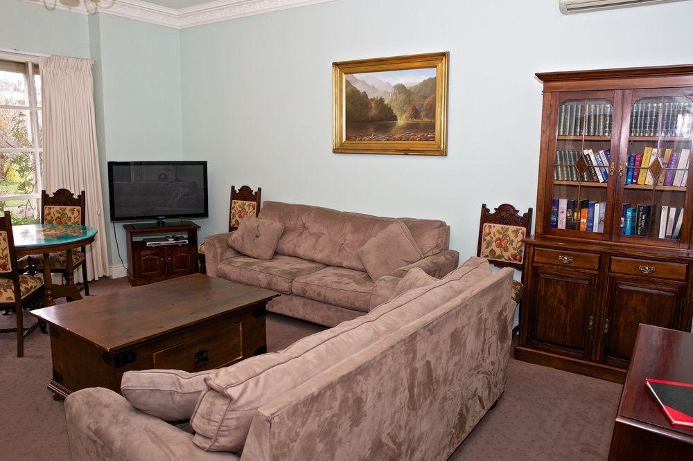 Holly Lane Mews Motel Яра Глен Екстериор снимка