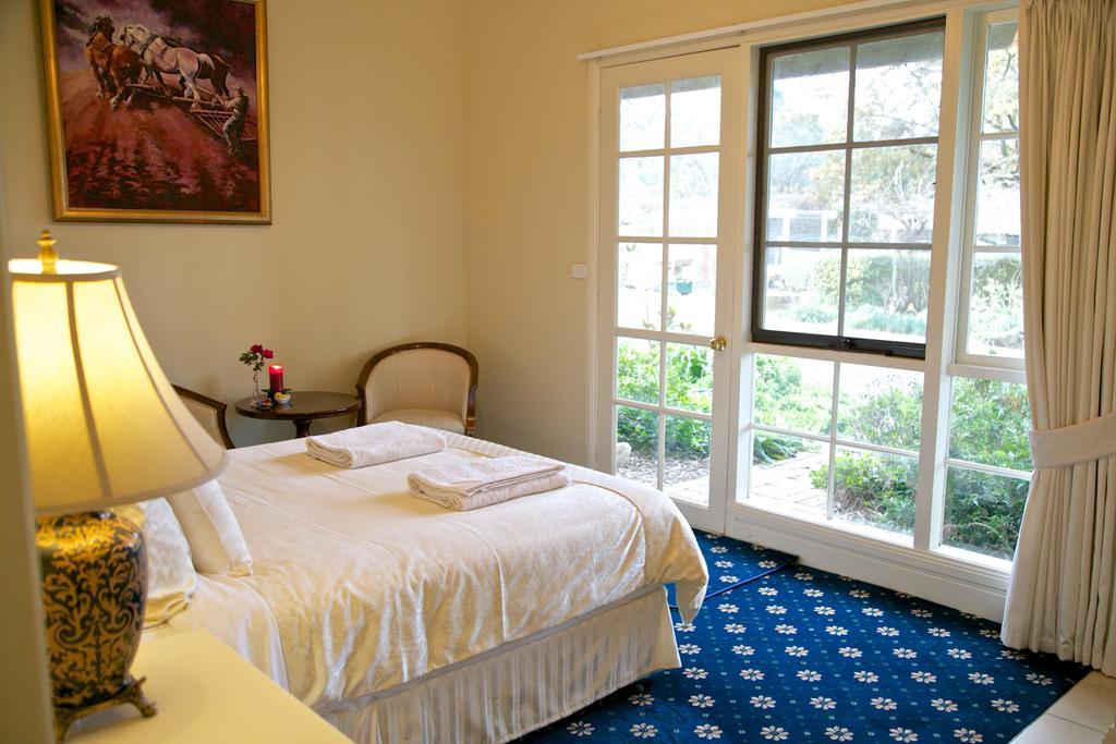 Holly Lane Mews Motel Яра Глен Екстериор снимка